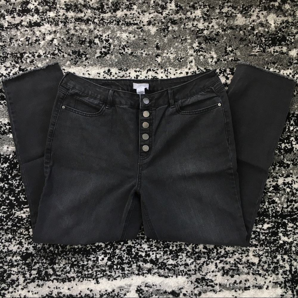 Black Crop Jeans